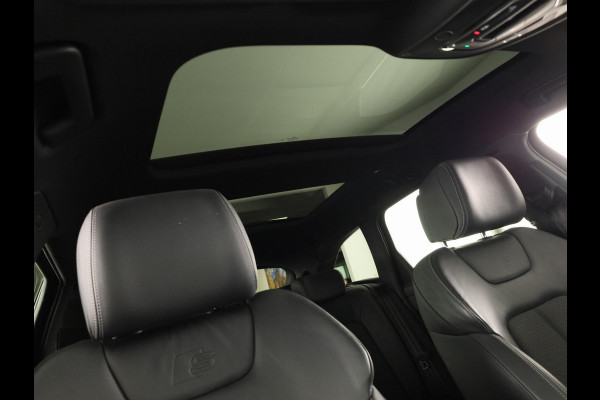 Audi A6 Avant 40 TFSI S edition Competition 204pk | Panoramadak | Verwarmbare voorstoelen | Parkeercamera | S-line interieur