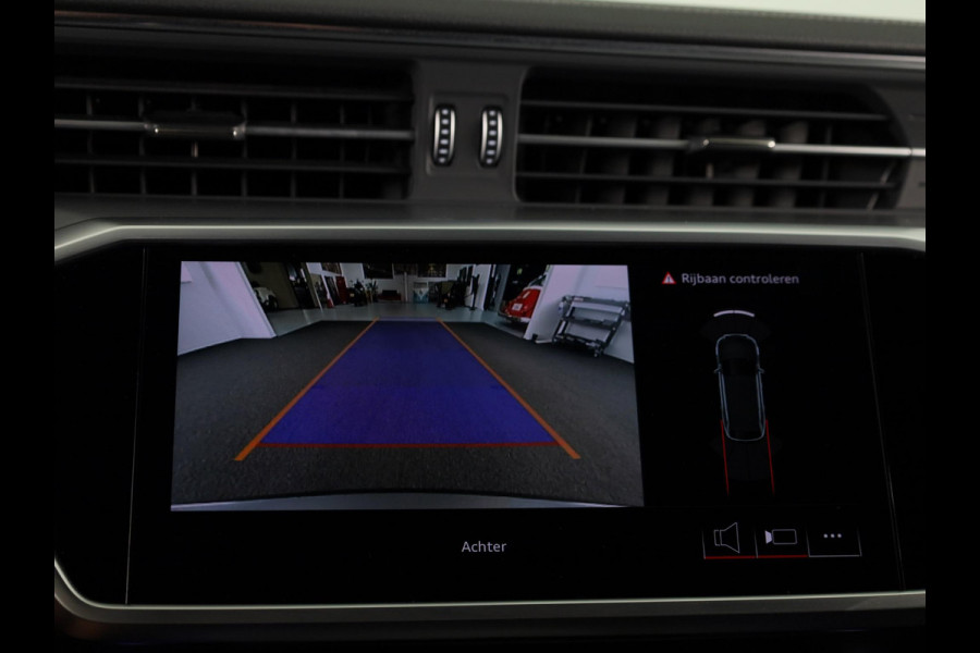 Audi A6 Avant 40 TFSI S edition Competition 204pk | Panoramadak | Verwarmbare voorstoelen | Parkeercamera | S-line interieur
