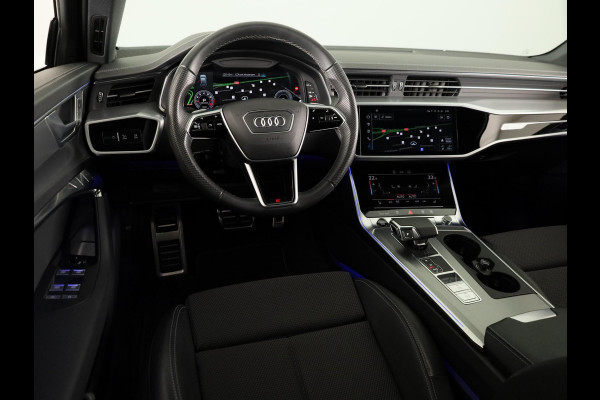 Audi A6 Avant 40 TFSI S edition Competition 204pk | Panoramadak | Verwarmbare voorstoelen | Parkeercamera | S-line interieur