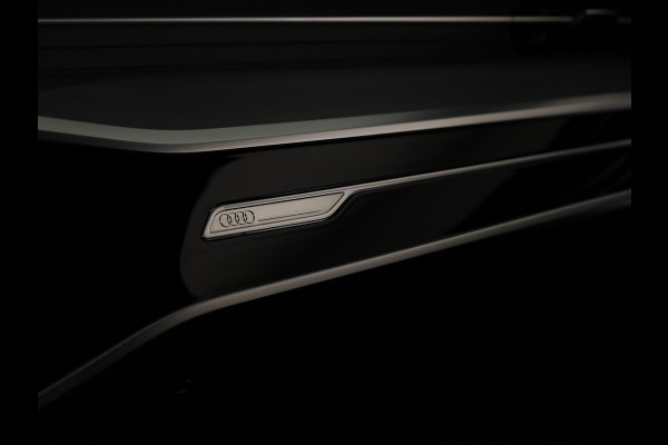 Audi A6 Avant 40 TFSI S edition Competition 204pk | Panoramadak | Verwarmbare voorstoelen | Parkeercamera | S-line interieur