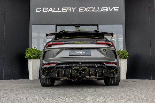 Lamborghini Urus 4.0 V8 - Mansory P820 | Sterrenhemel | Forged Carbon | B&O Adv.