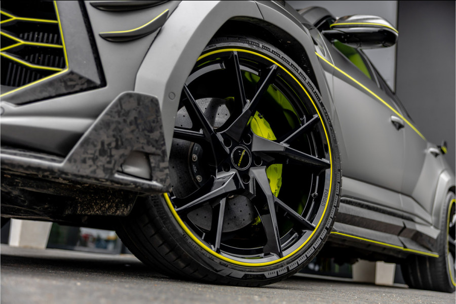 Lamborghini Urus 4.0 V8 - Mansory P820 | Sterrenhemel | Forged Carbon | B&O Adv.