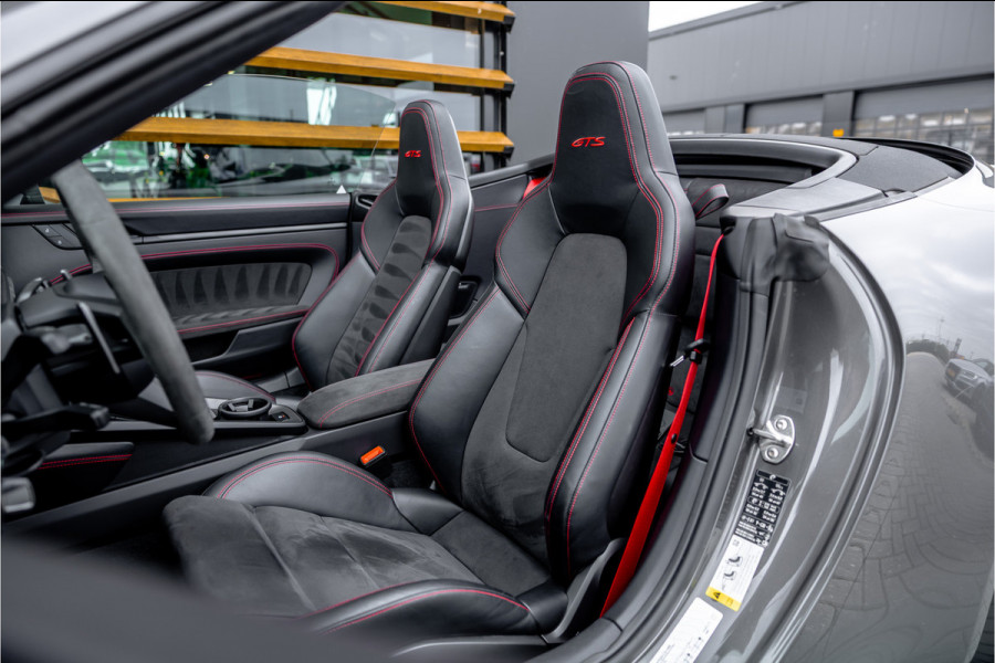 Porsche 911 Cabrio 3.0 Carrera GTS - Sport Chrono + | Bose | Memory | 360 Camera