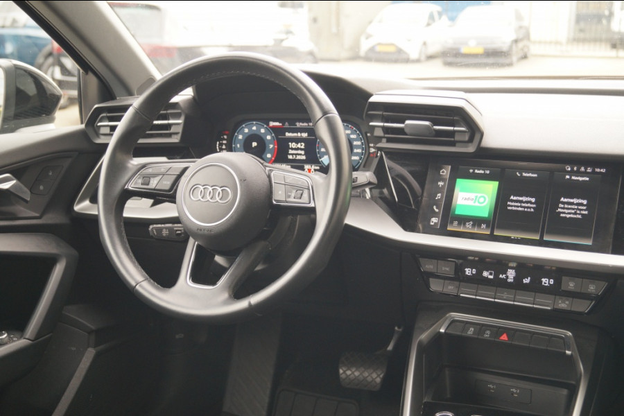 Audi A3 30 TFSI 110pk Automaat Pro Line -ECC-CARPLAY-TREKHAAK-