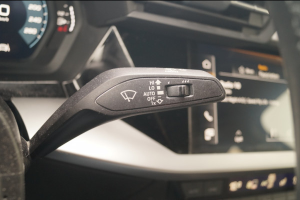 Audi A3 30 TFSI 110pk Automaat Pro Line -ECC-CARPLAY-TREKHAAK-