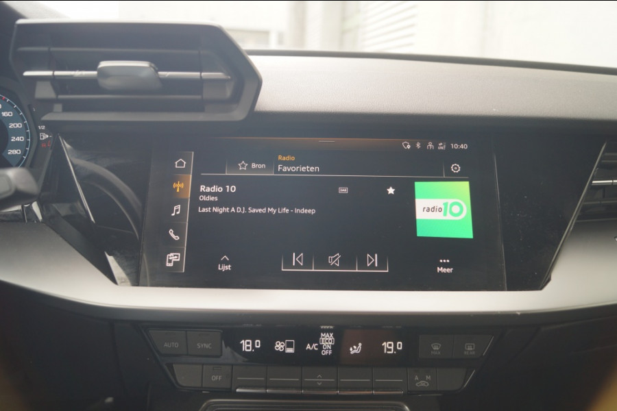Audi A3 30 TFSI 110pk Automaat Pro Line -ECC-CARPLAY-TREKHAAK-