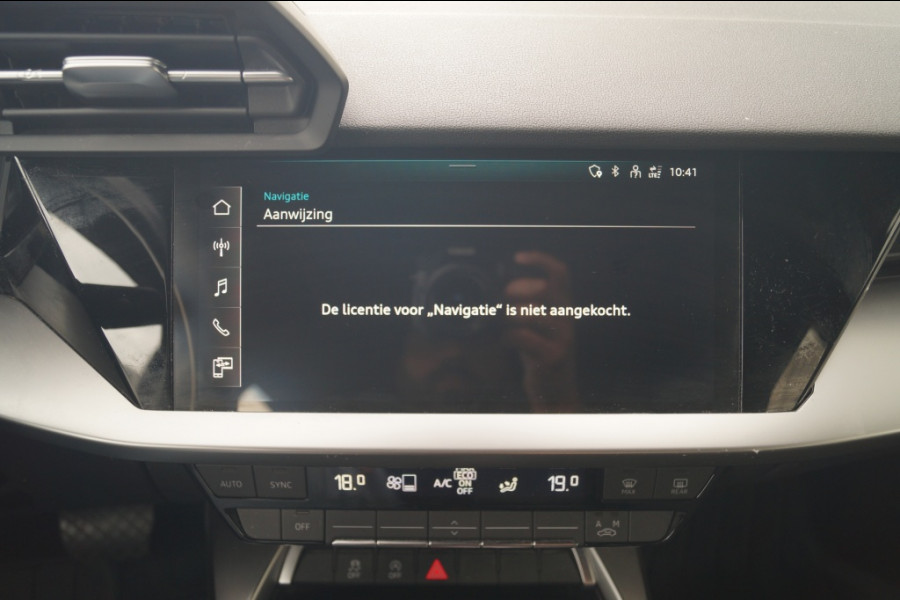 Audi A3 30 TFSI 110pk Automaat Pro Line -ECC-CARPLAY-TREKHAAK-