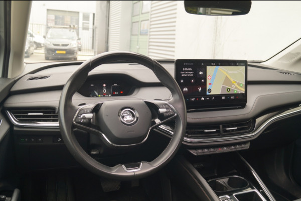 Škoda ENYAQ iV 80 204pk 77kWh -SOH93%-PANO-TREKHAAK-ECC-PDC-