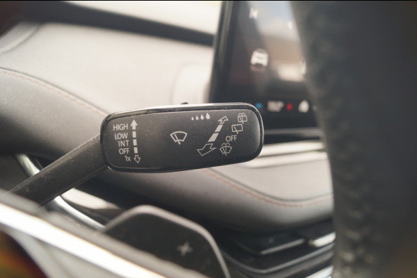 Škoda ENYAQ iV 80 204pk 77kWh -SOH93%-PANO-TREKHAAK-ECC-PDC-