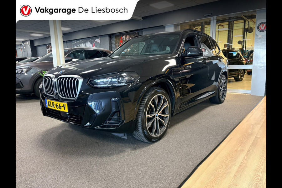 BMW X3 XDrive30e High Executive M-sport / panoramadak / head-up / Leder-sportstoelen / cruisecontrol / led