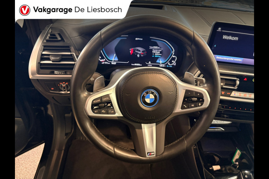 BMW X3 XDrive30e High Executive M-sport / panoramadak / head-up / Leder-sportstoelen / cruisecontrol / led