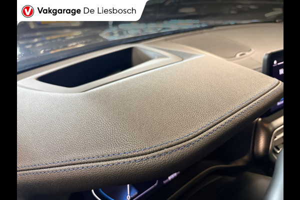 BMW X3 XDrive30e High Executive M-sport / panoramadak / head-up / Leder-sportstoelen / cruisecontrol / led