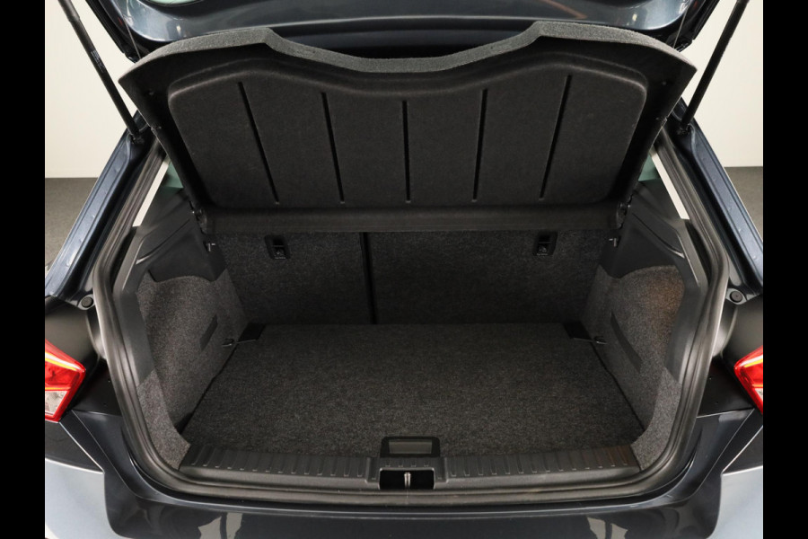 Seat Ibiza 1.0 EcoTSI Style Business Connect 95 pk | Verlengde garantie | Navigatie | Parkeersensoren | Autom. airco | LED koplampen | Stoelverwarming |