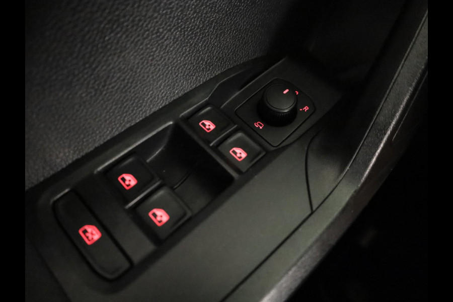 Seat Ibiza 1.0 EcoTSI Style Business Connect 95 pk | Verlengde garantie | Navigatie | Parkeersensoren | Autom. airco | LED koplampen | Stoelverwarming |