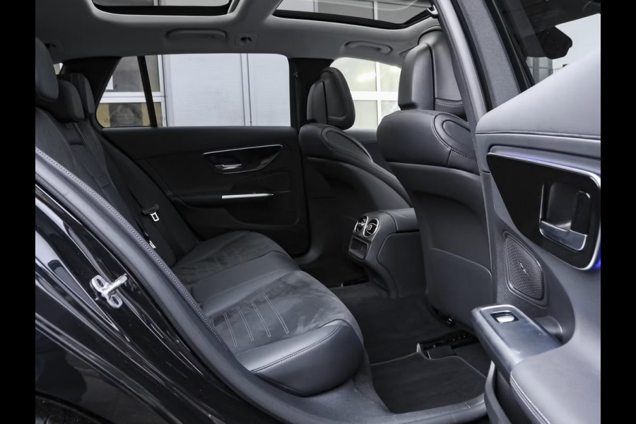Mercedes-Benz C-Klasse Estate 300e AMG ** HIGH LED, NAVI+, PANO, TREKH, WINTER & SPIEGEL-PACK ** UNFALLFREI - Ex. MB-AG ** ** INFORMEER OOK NAAR ONZE AANTREKKELIJKE FINANCIAL-LEASE TARIEVEN **