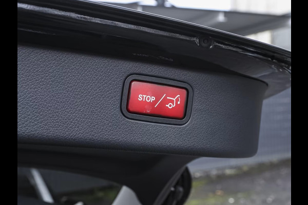 Mercedes-Benz C-Klasse Estate 300e AMG ** HIGH LED, NAVI+, PANO, TREKH, WINTER & SPIEGEL-PACK ** UNFALLFREI - Ex. MB-AG ** ** INFORMEER OOK NAAR ONZE AANTREKKELIJKE FINANCIAL-LEASE TARIEVEN **