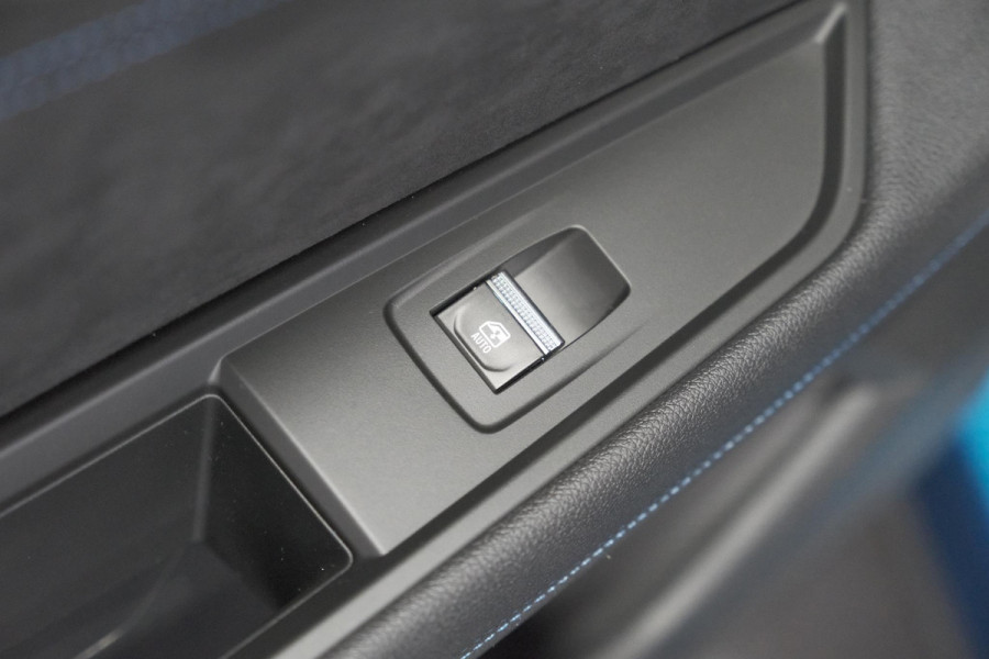 Renault Austral 1.2 E-Tech Full Hybrid 200 Esprit Alpine | 360 Camera | Adaptieve Cruise Control | Matrix Koplampen | Elektrische Kofferklep