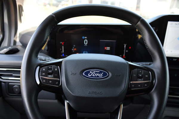 Ford Transit Custom 300 2.0 TDCI L1H1 Limited PB Edition Adaptieve Cruise, Camera, Carplay, 170pk, Stoelverwarming, LED, Automaat, Uniek!