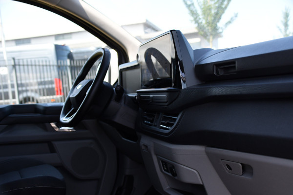 Ford Transit Custom 300 2.0 TDCI L1H1 Limited PB Edition Adaptieve Cruise, Camera, Carplay, 170pk, Stoelverwarming, LED, Automaat, Uniek!