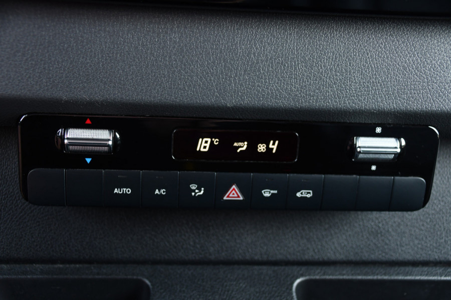Mercedes-Benz Sprinter 319 V6 3.0 CDI L2H1 PB Edition 360 Camera, Adaptieve Cruise, Carplay, 3500kg Trekhaak, LED, 10,5'' Mbux, Sensoren, Leder, Stoelverwarming, Uniek!