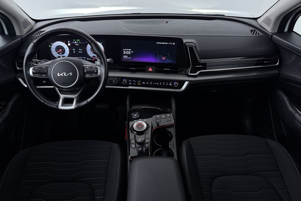 Kia Sportage 1.6 T-GDi Plug-in Hybrid AWD DynamicPlusLine (PANORAMADAK, TREKHAAK, STOEL/STUUR VERWARMING, CAMERA, ELEKTR STOELEN)