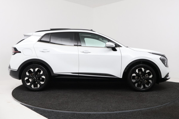 Kia Sportage 1.6 T-GDi Plug-in Hybrid AWD DynamicPlusLine (PANORAMADAK, TREKHAAK, STOEL/STUUR VERWARMING, CAMERA, ELEKTR STOELEN)