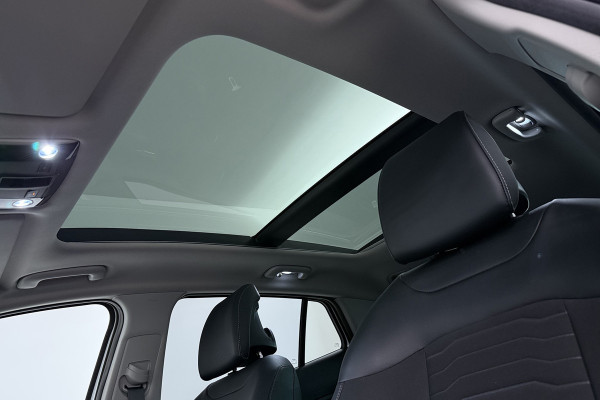 Kia Sportage 1.6 T-GDi Plug-in Hybrid AWD DynamicPlusLine (PANORAMADAK, TREKHAAK, STOEL/STUUR VERWARMING, CAMERA, ELEKTR STOELEN)