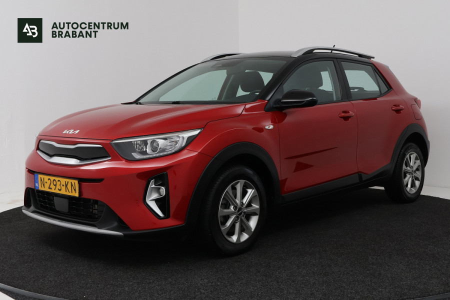 Kia Stonic 1.0 T-GDi MHEV DynamicLine (ACHTERUITRIJCAMERA, CARPLAY NAVIGATIE, PARKEERSENSOREN)