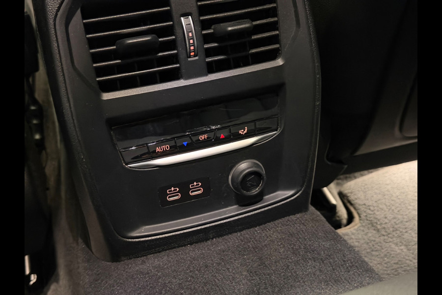 BMW 3-serie 330i M Sport|Full option