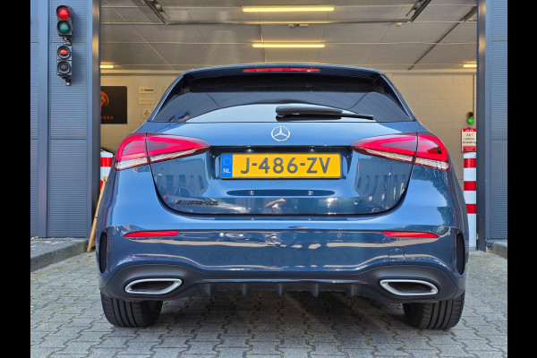 Mercedes-Benz A-Klasse NAP !! / PANO / SFEER / BURMESTER / KEYLESS / CARPLAY / CAMERA / MEMORY / ALCANTARA / FLIPPERS / 19 INCH !