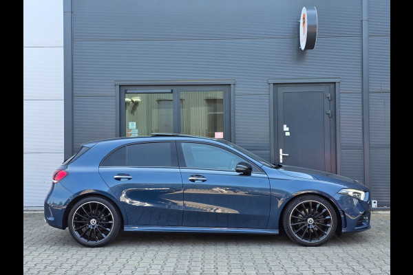 Mercedes-Benz A-Klasse NAP !! / PANO / SFEER / BURMESTER / KEYLESS / CARPLAY / CAMERA / MEMORY / ALCANTARA / FLIPPERS / 19 INCH !