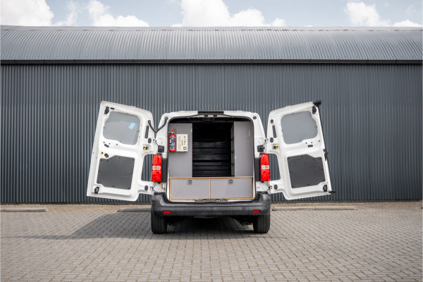 Opel Vivaro 1.5 L2H1 | 3-Zits | 1e Eigenaar | Cruise | Airco