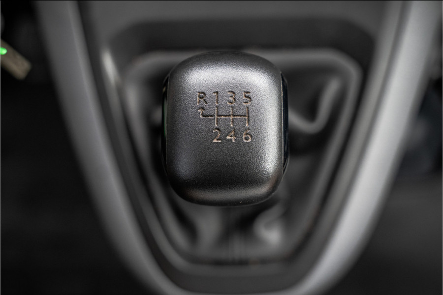 Opel Vivaro 1.5 L2H1 | 3-Zits | 1e Eigenaar | Cruise | Airco