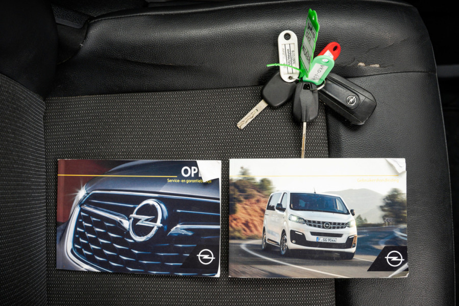 Opel Vivaro 1.5 L2H1 | 3-Zits | 1e Eigenaar | Cruise | Airco