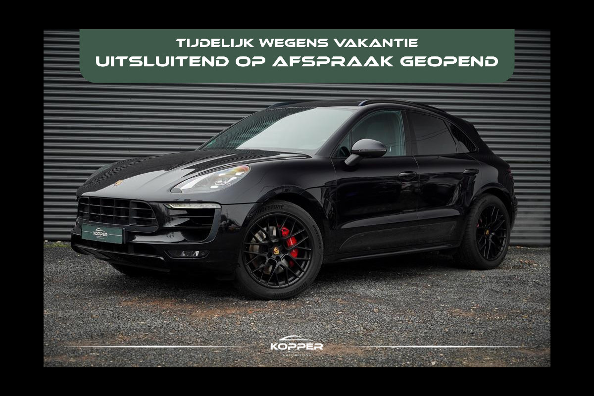 Porsche Macan 3.0 GTS / Pano / Luchtvering / Trekhaak / Sportstoelen / Carplay