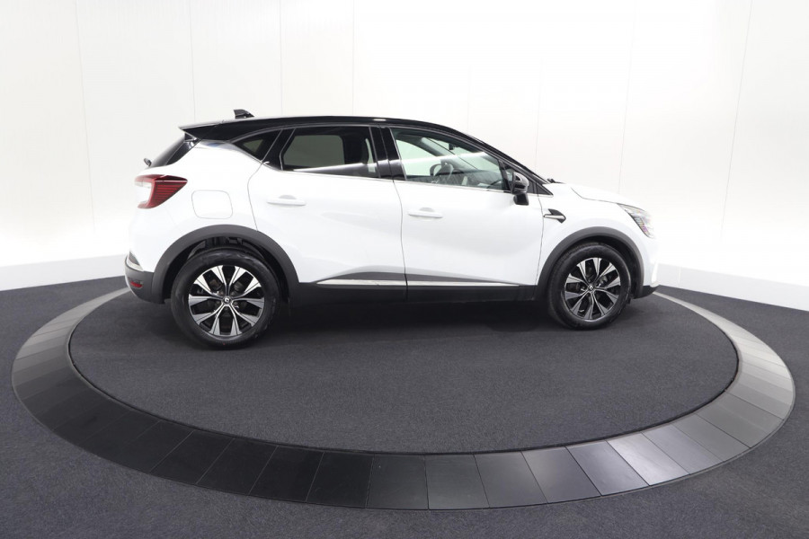 Renault Captur 1.6 E-Tech full hybrid 145 techno | Camera | Parkeersensoren | Climate control | Keyless