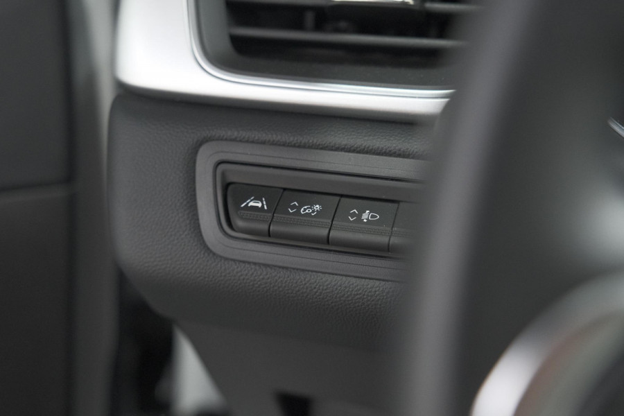 Renault Captur 1.6 E-Tech full hybrid 145 techno | Camera | Parkeersensoren | Climate control | Keyless