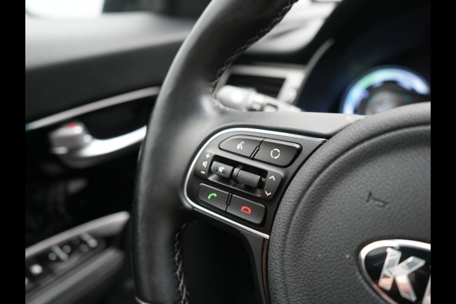 Kia Niro 1.6 GDi DynamicPlusLine 141pk | Adaptive Cruise | Camera | JBL Audio | Sportstoelen & Stuur Verwarmd | Keyless | Blis | Apple Carplay | Navigatie | DAB | Hybrid |