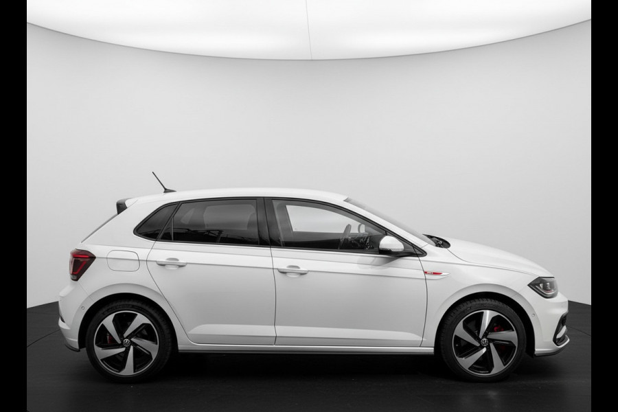 Volkswagen Polo 2.0 TSI GTI TSI 210PK DSG GTI-SPORT CARPLAY/LED/IQ-LIGHT