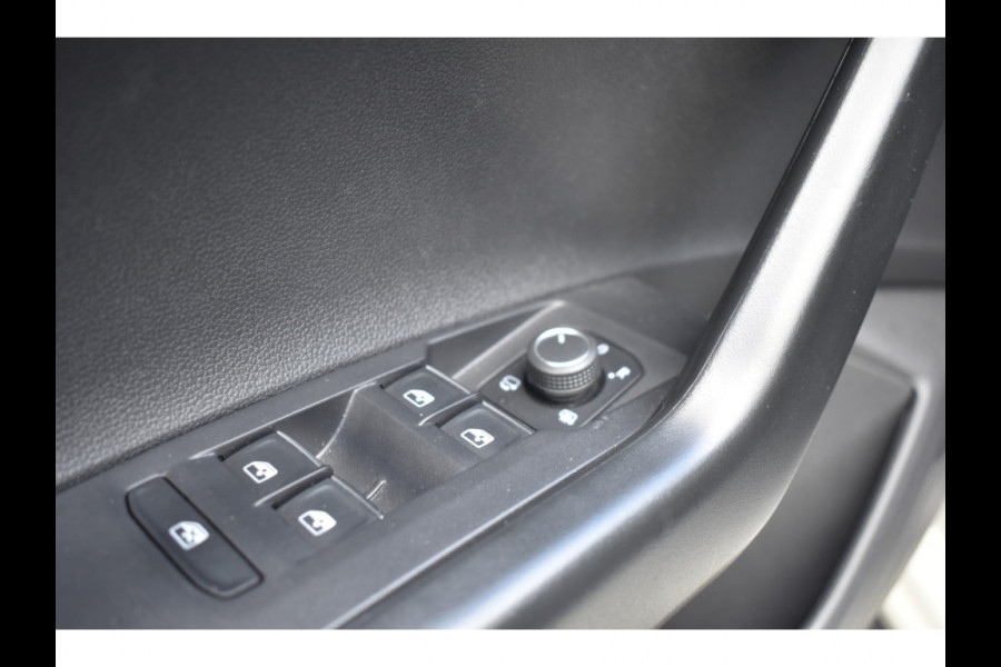 Volkswagen Polo 2.0 TSI GTI TSI 210PK DSG GTI-SPORT CARPLAY/LED/IQ-LIGHT