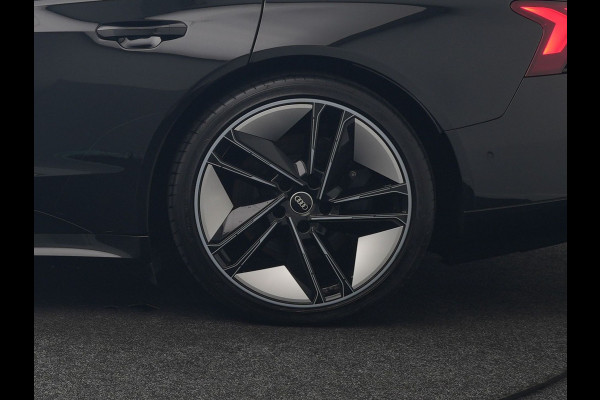 Audi e-tron GT 93 kWh 476pk Dealer O.H | Panodak | Head Up | Adaptive Cruise | Bang & Olufsen | 360 Camera | Lederen Sportstoelen Verwarmd & Ventilatie | Keyless | Blis | Navigatie | Virtual | DAB | 21"L.M |
