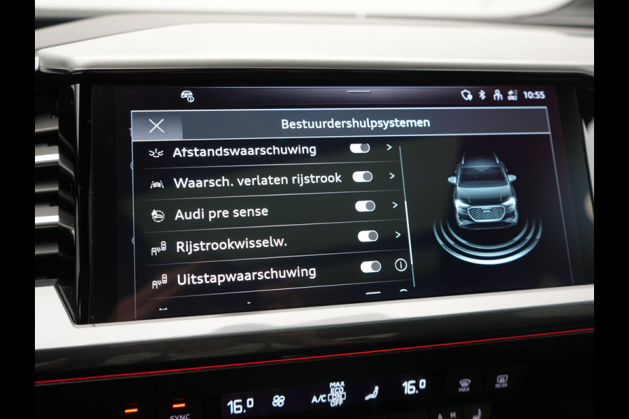 Audi Q4 e-tron 50 quattro S Line 82 kWh 299pk Dealer O.H | Trekhaak Af Fabriek | Panodak | Adaptive Cruise | Camera | Lederen Sportstoelen Memory & Verwarmd | Matrix LED | BLIS | Keyless | Navigatie | Virtual | DAB | 20"L.M |