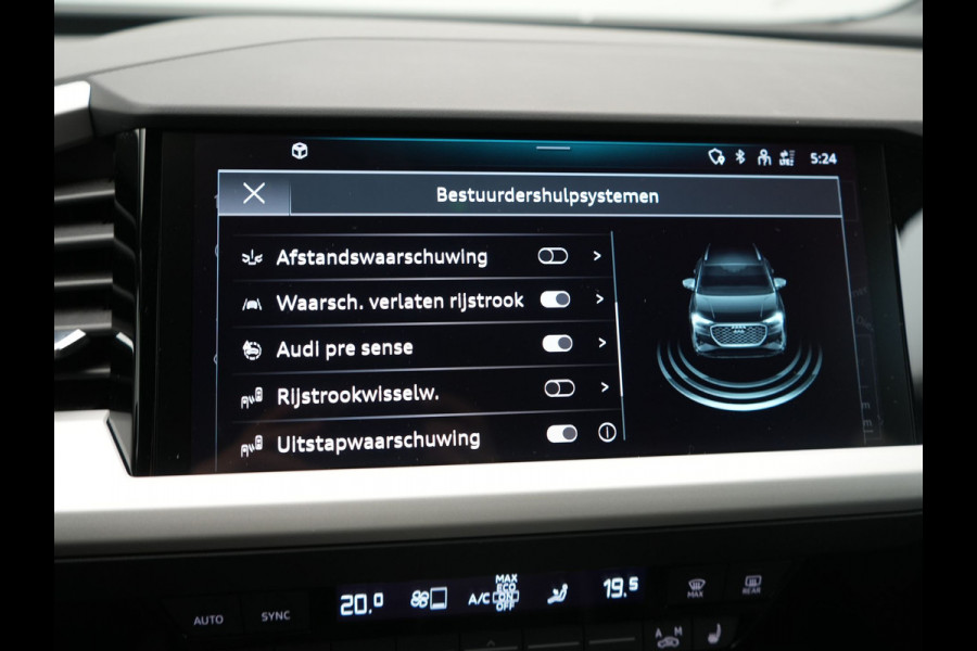 Audi Q4 e-tron 40 Edition 77 kWh 204pk Dealer O.H | Adaptive Cruise | Camera | Sportstoelen Verwarmd | BLIS | Keyless | Virtual | Navigatie | DAB | 19"L.M |