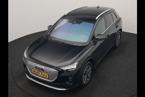 Audi Q4 e-tron 40 Edition 77 kWh 204pk Dealer O.H | Adaptive Cruise | Camera | Sportstoelen Verwarmd | BLIS | Keyless | Virtual | Navigatie | DAB | 19"L.M |