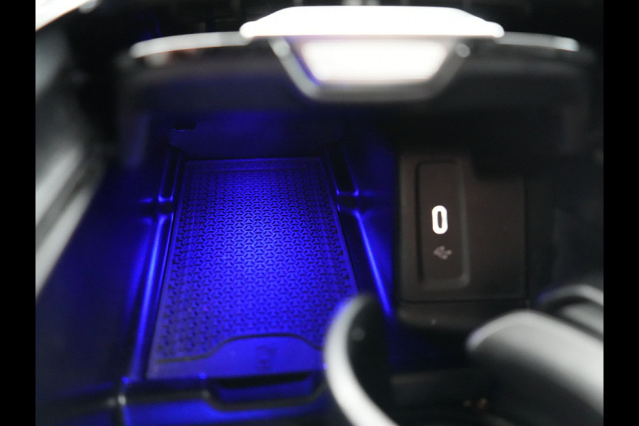 Mercedes-Benz GLC 300e 4MATIC Avantgarde PHEV 313pk Dealer O.H. | Camera | Lederen Sportstoelen Memory & Verwarmd | Sfeerverlichting | Apple Carplay | Blis | Navigatie | DAB | Cruise Control | 18"L.M |