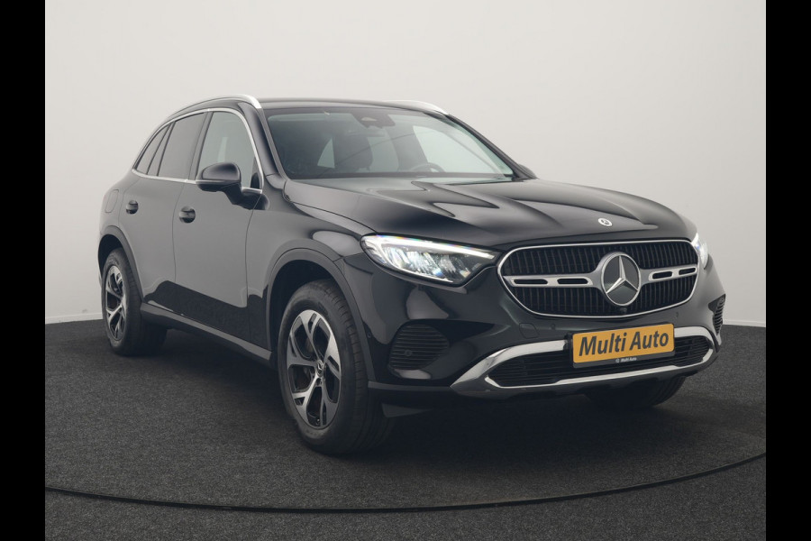 Mercedes-Benz GLC 300e 4MATIC Avantgarde PHEV 313pk Dealer O.H. | Camera | Lederen Sportstoelen Memory & Verwarmd | Sfeerverlichting | Apple Carplay | Blis | Navigatie | DAB | Cruise Control | 18"L.M |