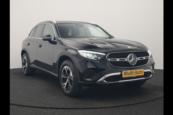 Mercedes-Benz GLC 300e 4MATIC Avantgarde PHEV 313pk Dealer O.H. | Camera | Lederen Sportstoelen Memory & Verwarmd | Sfeerverlichting | Apple Carplay | Blis | Navigatie | DAB | Cruise Control | 18"L.M |