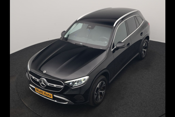 Mercedes-Benz GLC 300e 4MATIC Avantgarde PHEV 313pk Dealer O.H. | Camera | Lederen Sportstoelen Memory & Verwarmd | Sfeerverlichting | Apple Carplay | Blis | Navigatie | DAB | Cruise Control | 18"L.M |