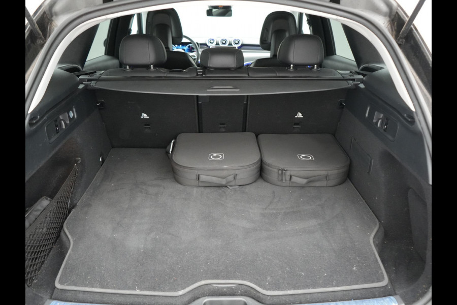 Mercedes-Benz GLC 300e 4MATIC Avantgarde PHEV 313pk Dealer O.H. | Camera | Lederen Sportstoelen Memory & Verwarmd | Sfeerverlichting | Apple Carplay | Blis | Navigatie | DAB | Cruise Control | 18"L.M |
