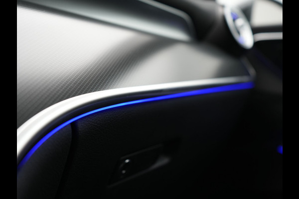 Mercedes-Benz GLC 300e 4MATIC Avantgarde PHEV 313pk Dealer O.H. | Camera | Lederen Sportstoelen Memory & Verwarmd | Sfeerverlichting | Apple Carplay | Blis | Navigatie | DAB | Cruise Control | 18"L.M |